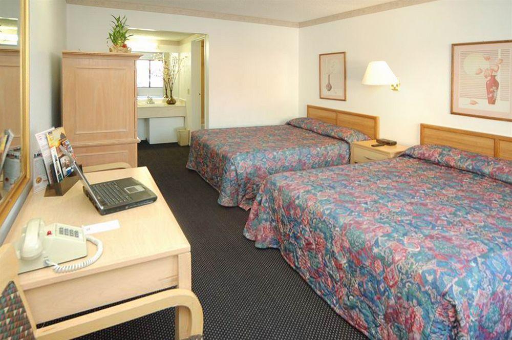 Econo Lodge Anaheim North 外观 照片