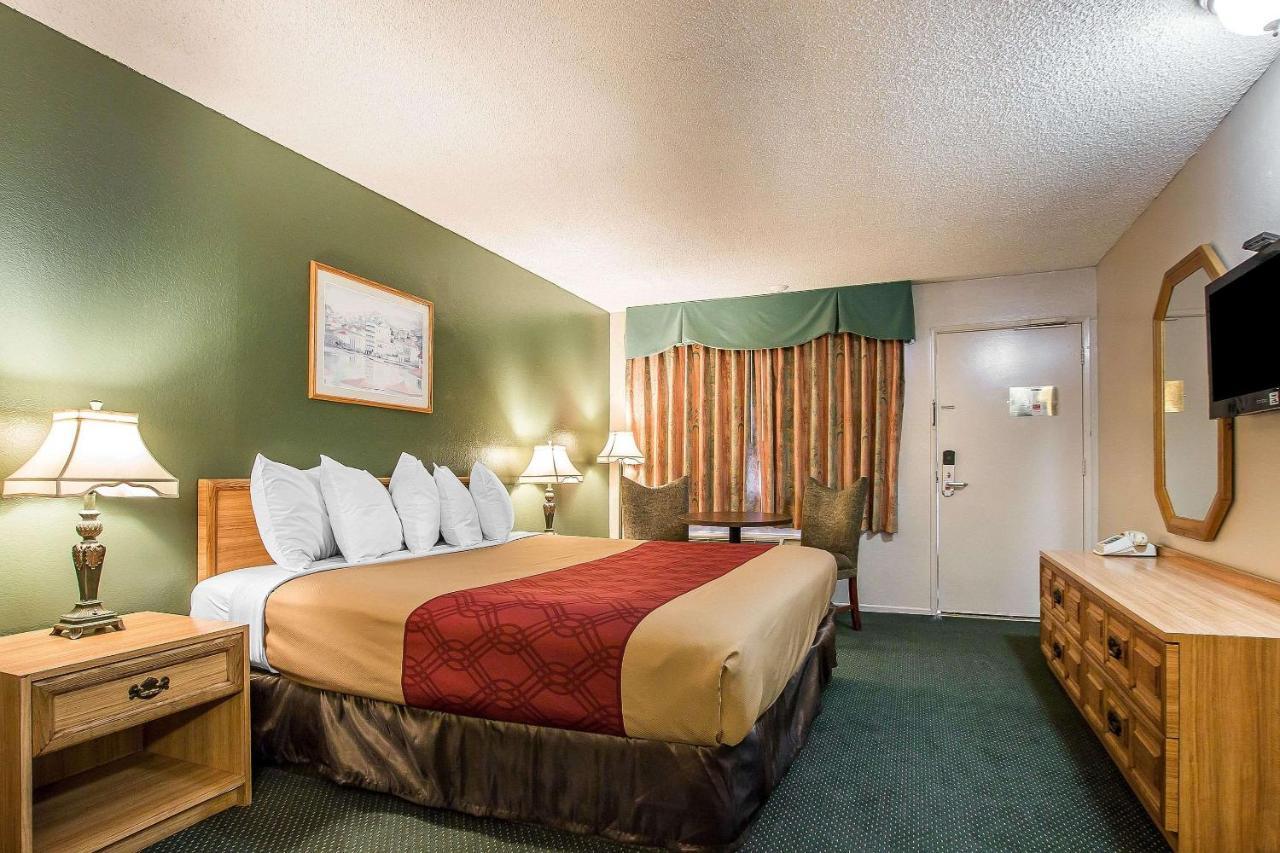 Econo Lodge Anaheim North 外观 照片